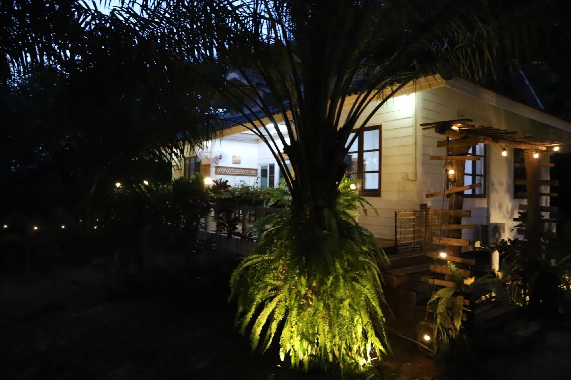 Hotel Kood Life à Ko Kut Extérieur photo