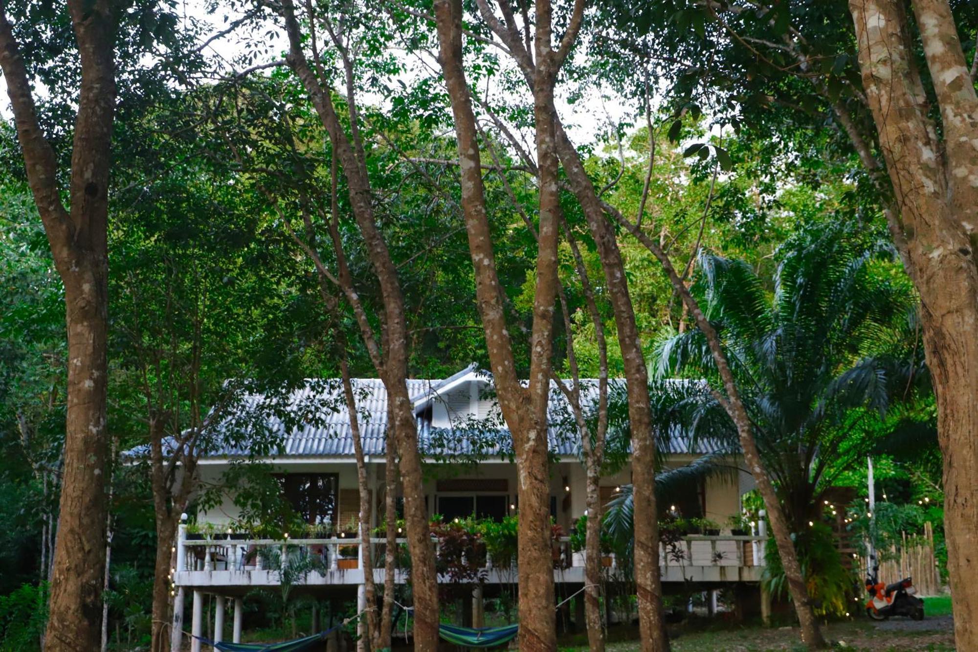 Hotel Kood Life à Ko Kut Extérieur photo